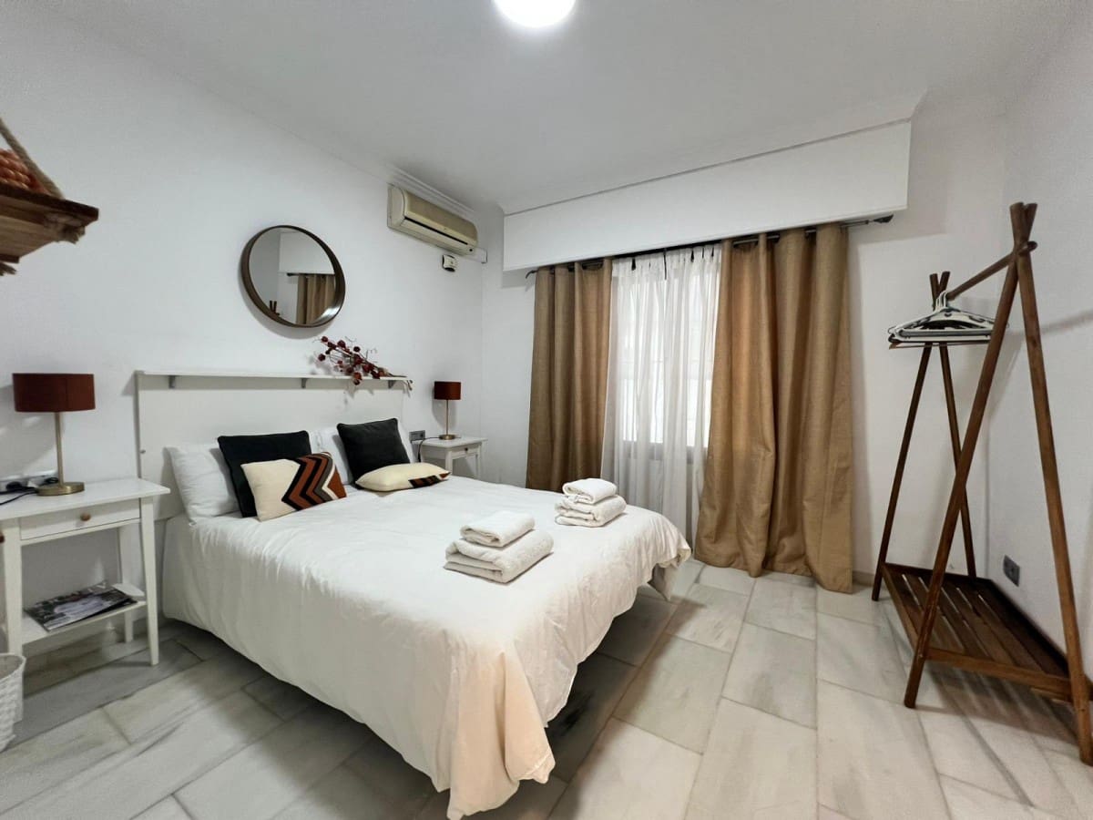 10 quarto Moradia para venda em Marbella com piscina garagem - 2 595 000 € (Ref: 9425995)