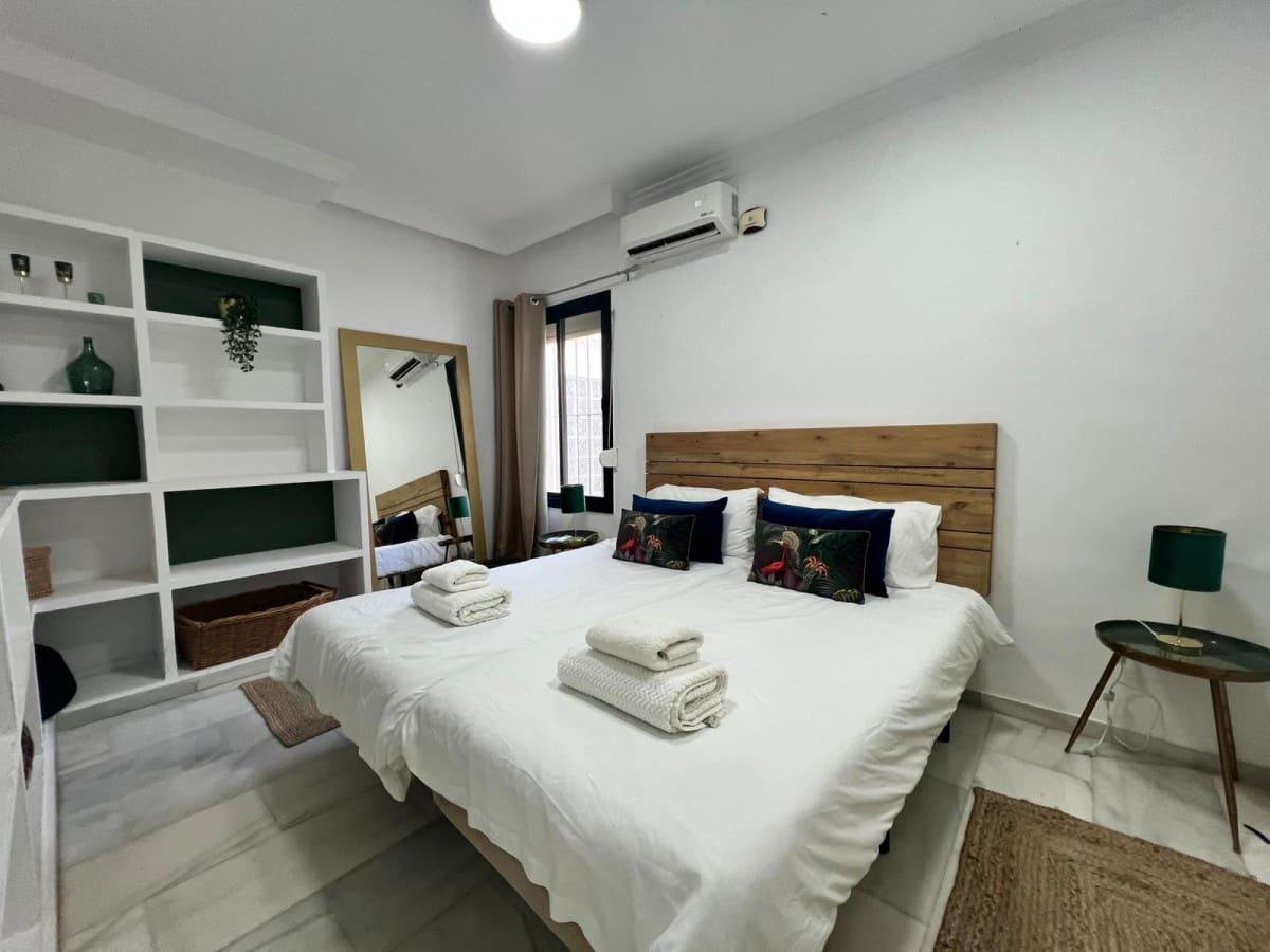 10 quarto Moradia para venda em Marbella com piscina garagem - 2 595 000 € (Ref: 9425995)