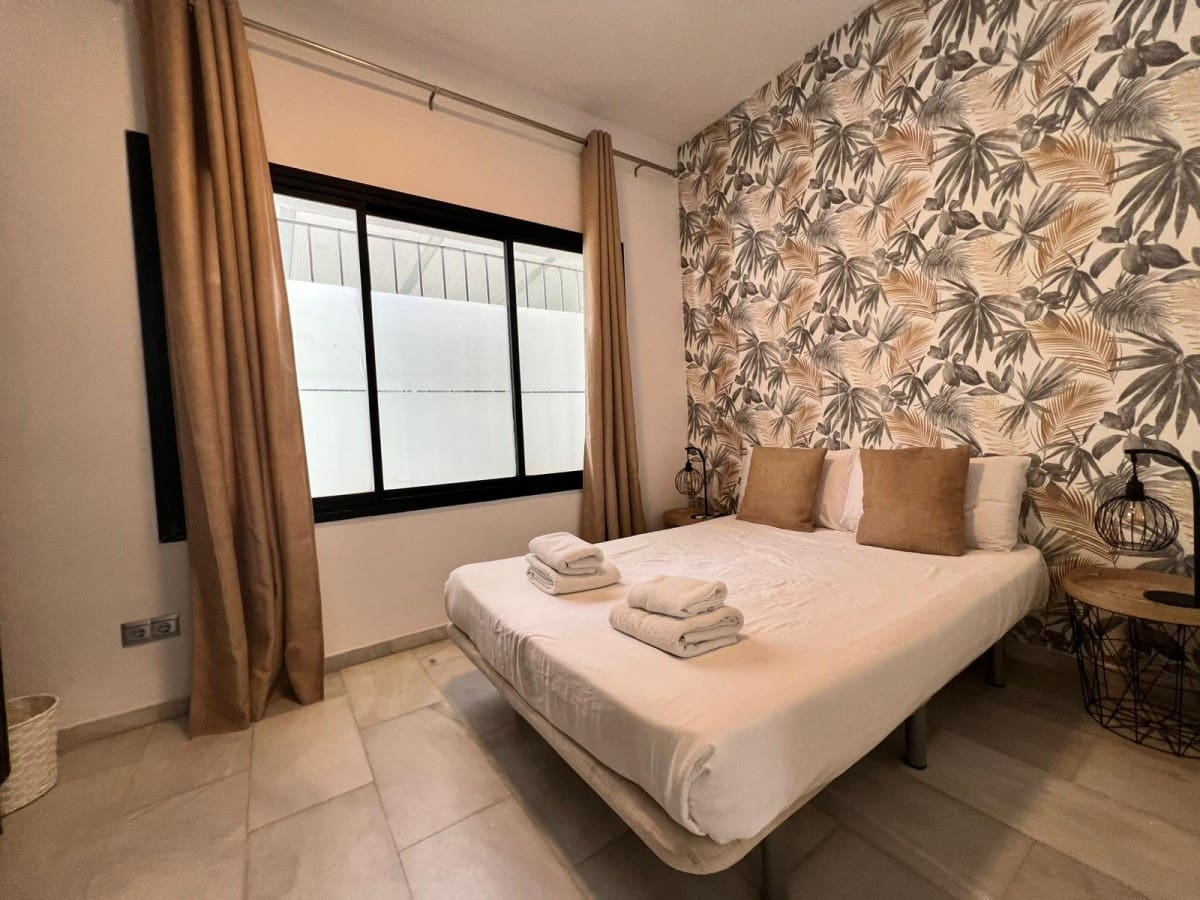 10 quarto Moradia para venda em Marbella com piscina garagem - 2 595 000 € (Ref: 9425995)