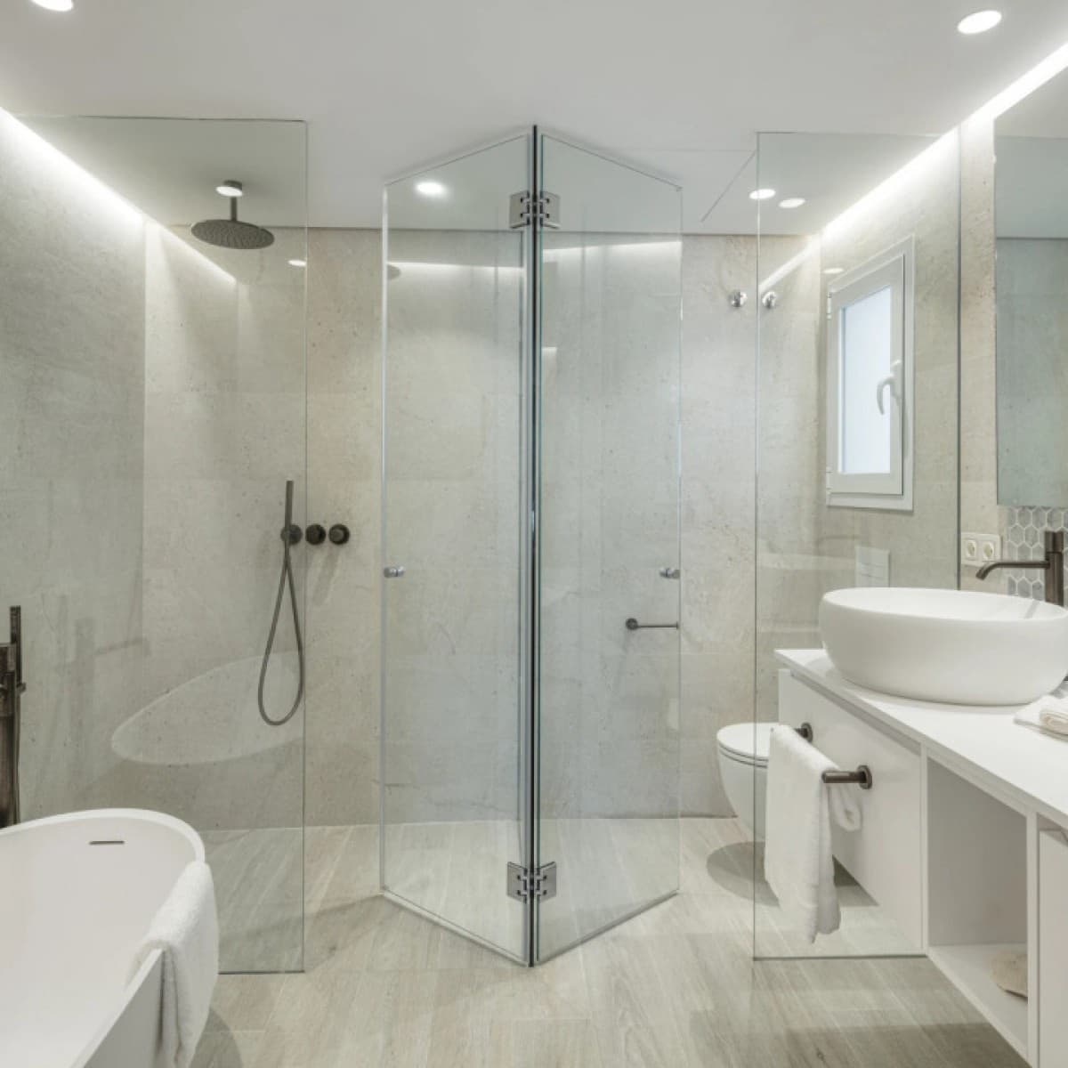 3 bedroom Apartment for sale in Golden Mile with pool garage - € 3,950,000 (Ref: 9426002)