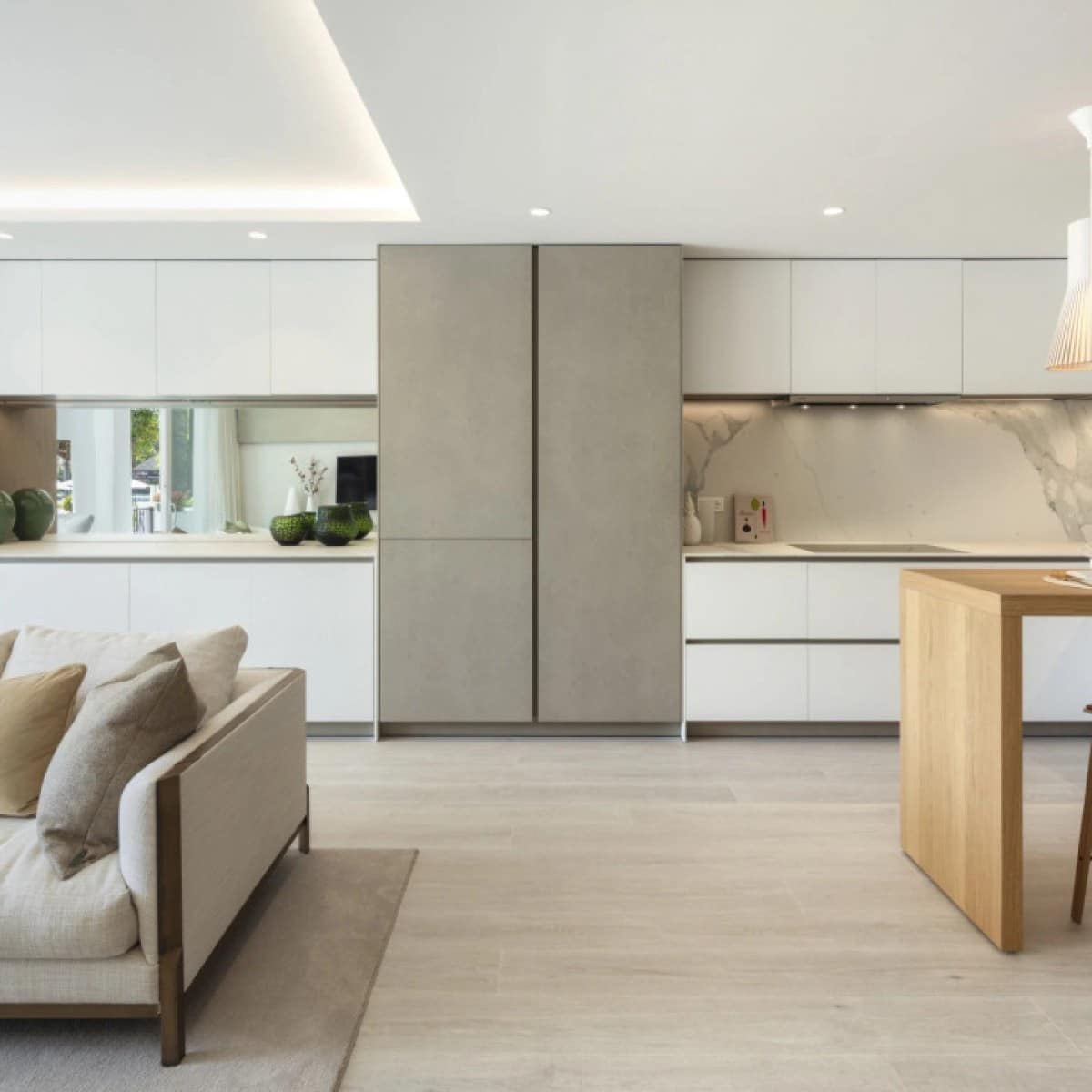 3 bedroom Apartment for sale in Golden Mile with pool garage - € 3,950,000 (Ref: 9426002)