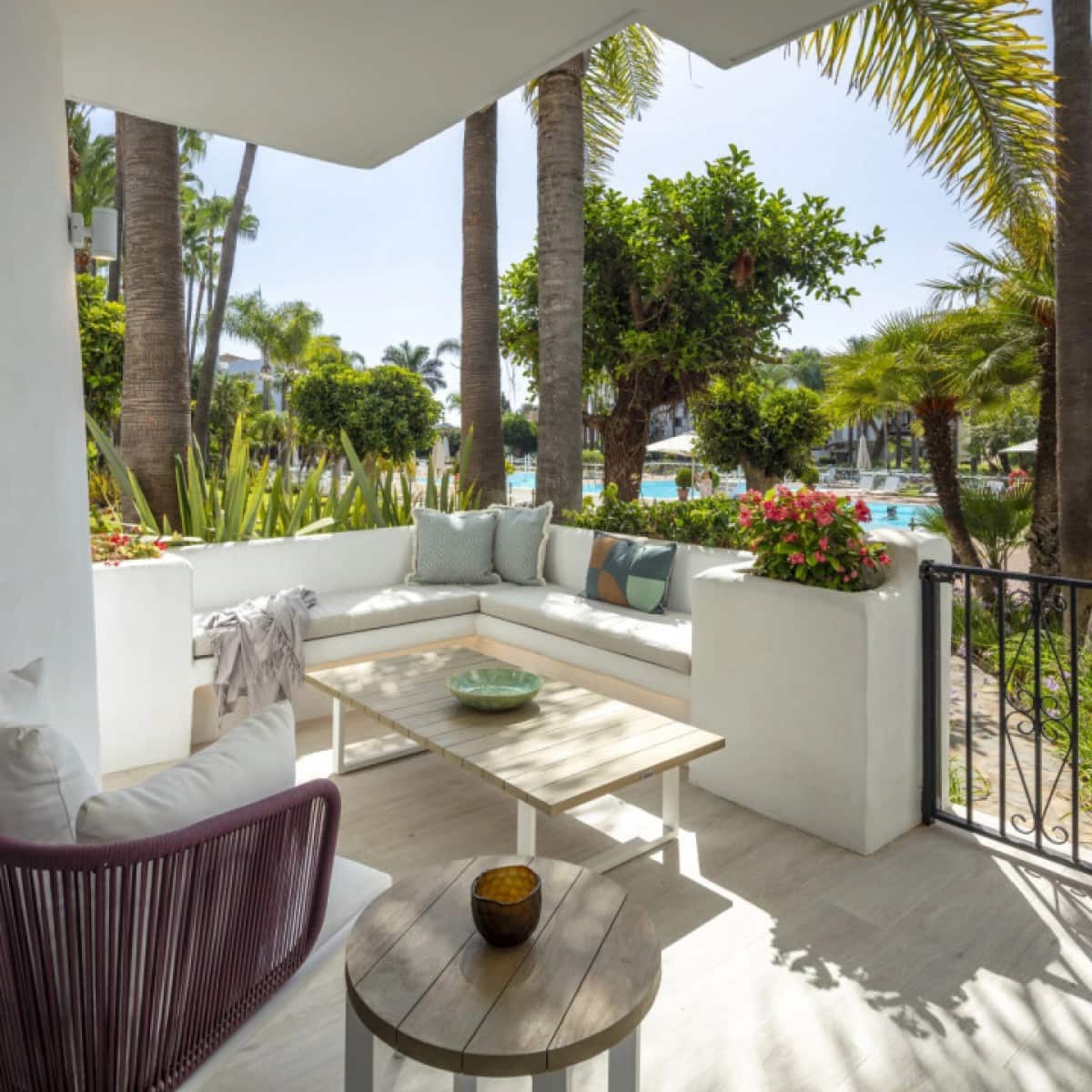 3 bedroom Apartment for sale in Golden Mile with pool garage - € 3,950,000 (Ref: 9426002)