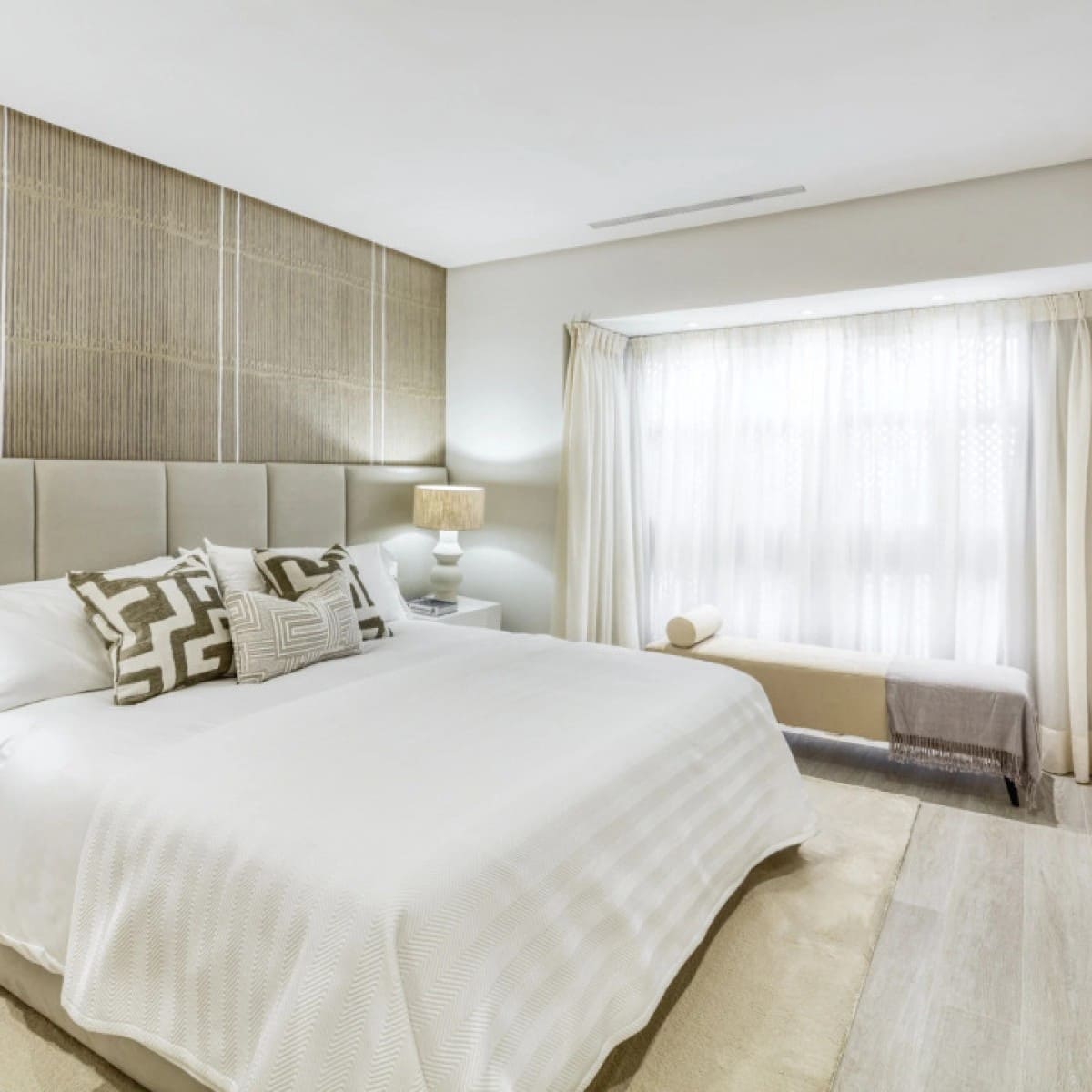 3 bedroom Apartment for sale in Golden Mile with pool garage - € 3,950,000 (Ref: 9426002)