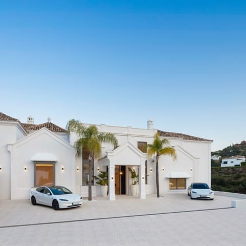 5 sovrum Villa till salu i El Madroñal, Benahavís med pool - 8 350 000 € (Ref: 9426005)