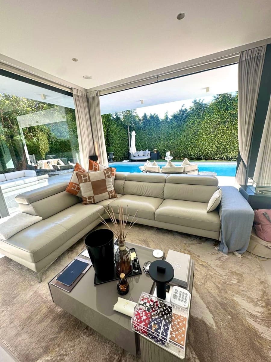 4 quarto Moradia para venda em Estepona com piscina - 1 799 000 € (Ref: 9426009)