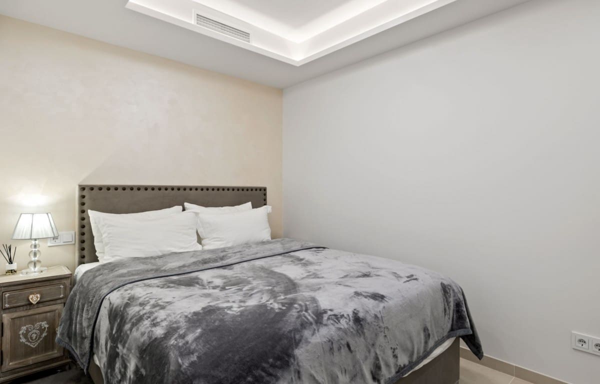 7 bedroom Apartment for sale in Nueva Andalucia with pool garage - € 4,300,000 (Ref: 9426017)