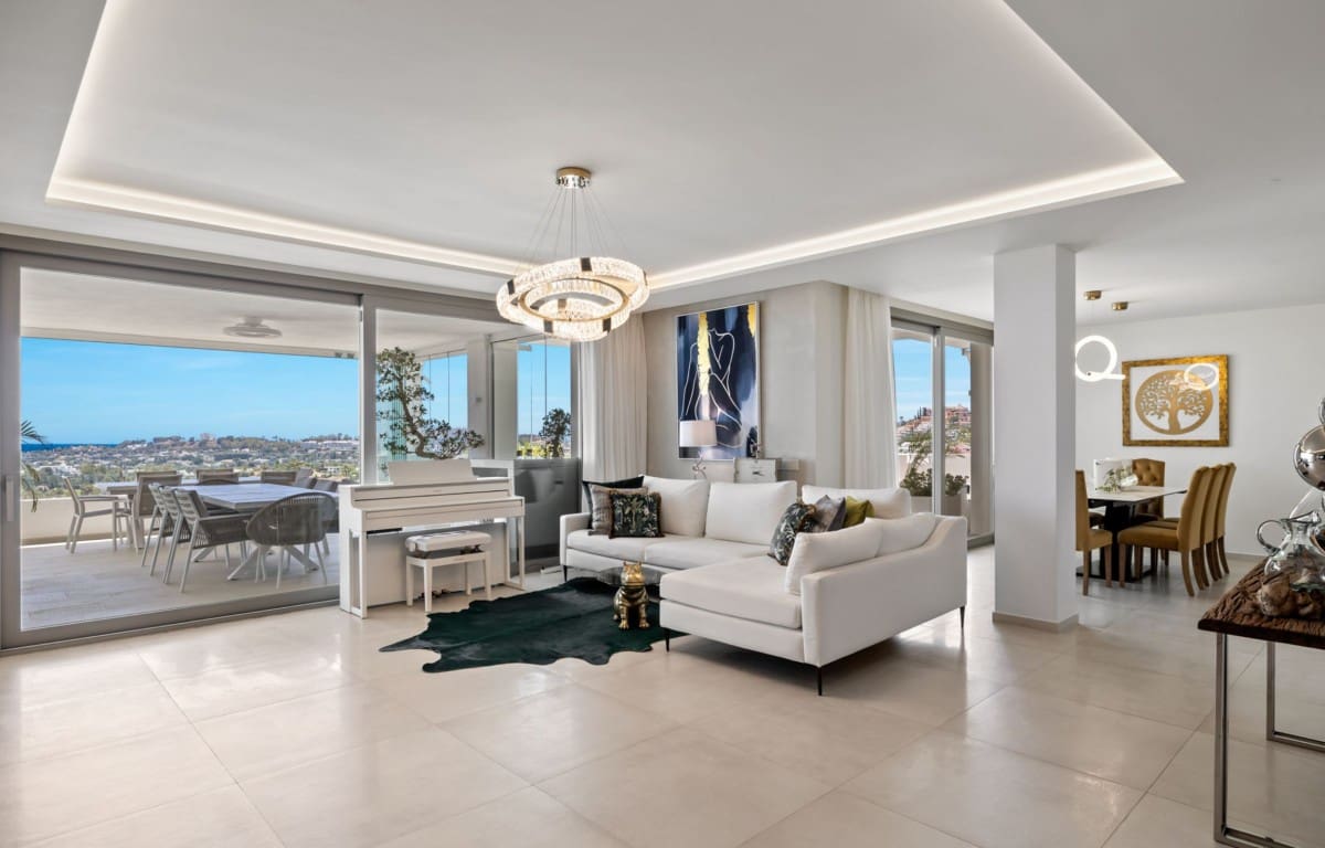 7 bedroom Apartment for sale in Nueva Andalucia with pool garage - € 4,300,000 (Ref: 9426017)