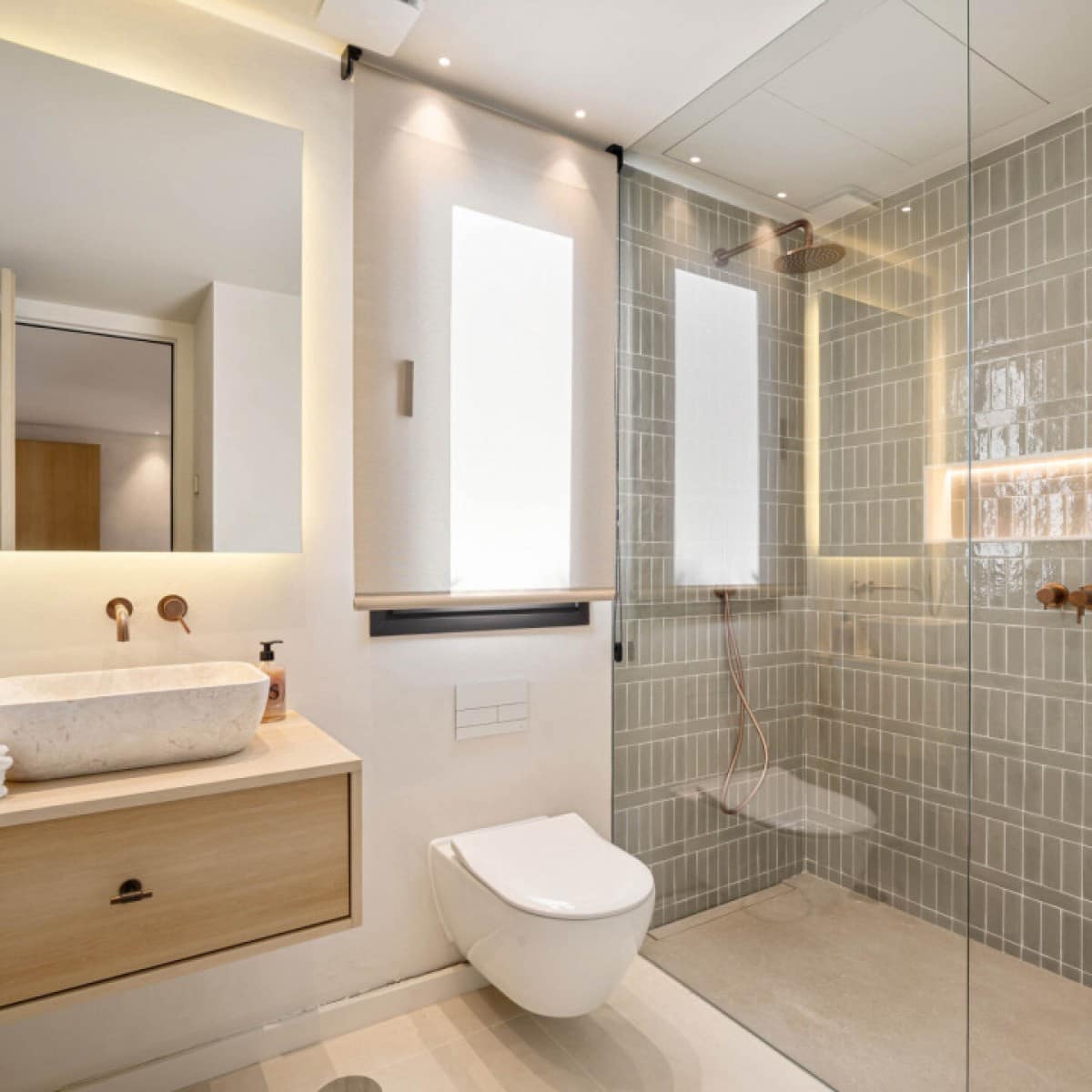 4 makuuhuone Huvila myytävänä paikassa Nueva Andalucia mukana uima-altaan 
autotalli - 4 350 000 € (Ref: 9426022)