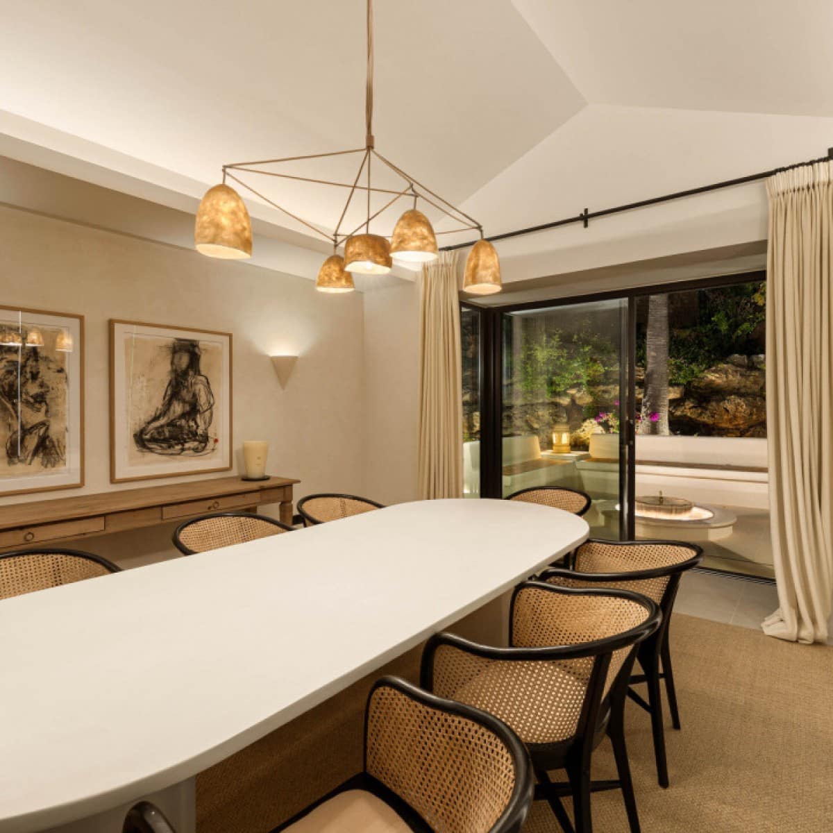 4 makuuhuone Huvila myytävänä paikassa Nueva Andalucia mukana uima-altaan 
autotalli - 4 350 000 € (Ref: 9426022)