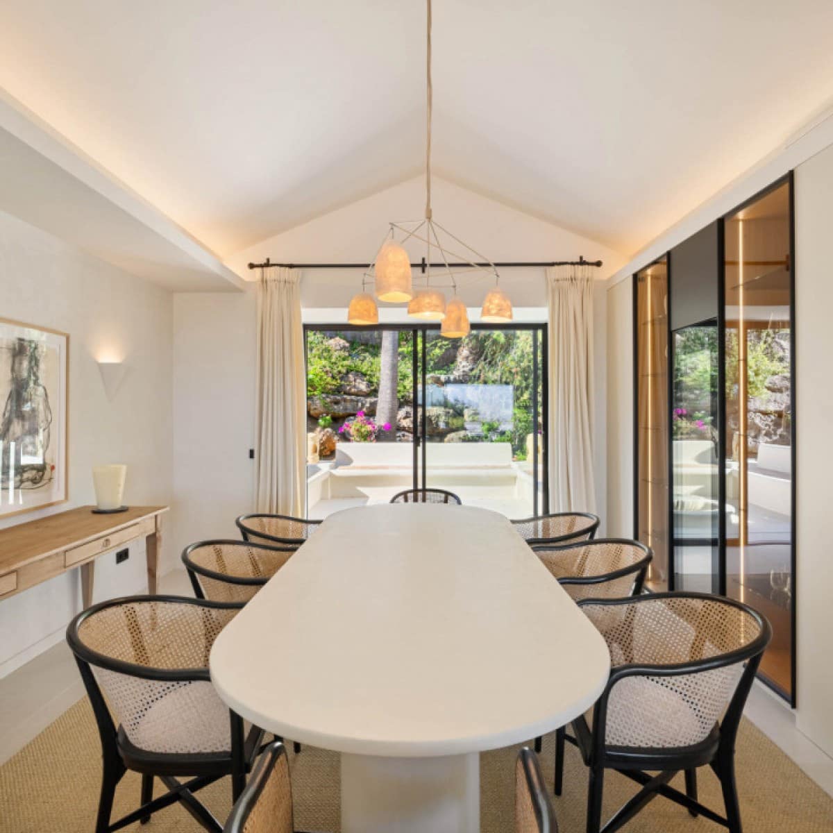 4 makuuhuone Huvila myytävänä paikassa Nueva Andalucia mukana uima-altaan 
autotalli - 4 350 000 € (Ref: 9426022)