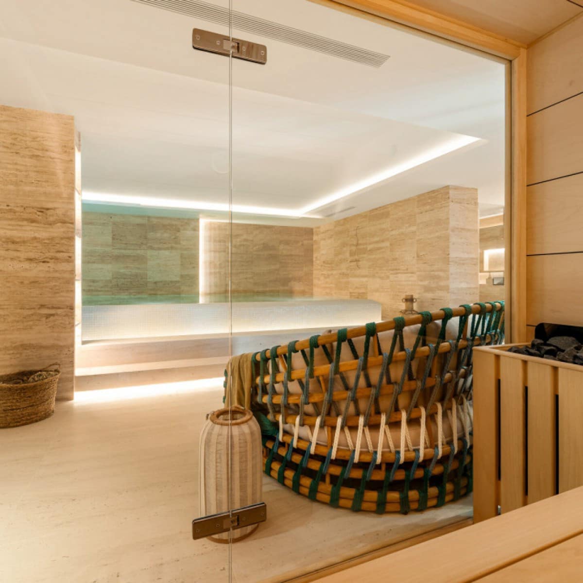 6 makuuhuone Huvila myytävänä paikassa Nueva Andalucia mukana uima-altaan 
autotalli - 8 650 000 € (Ref: 9426023)