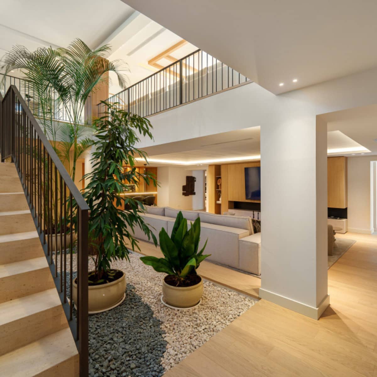 6 makuuhuone Huvila myytävänä paikassa Nueva Andalucia mukana uima-altaan 
autotalli - 8 650 000 € (Ref: 9426023)