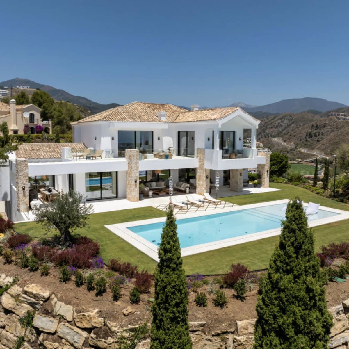 8 quarto Moradia para venda em Benahavis com piscina garagem - 10 900 000 € (Ref: 9426042)