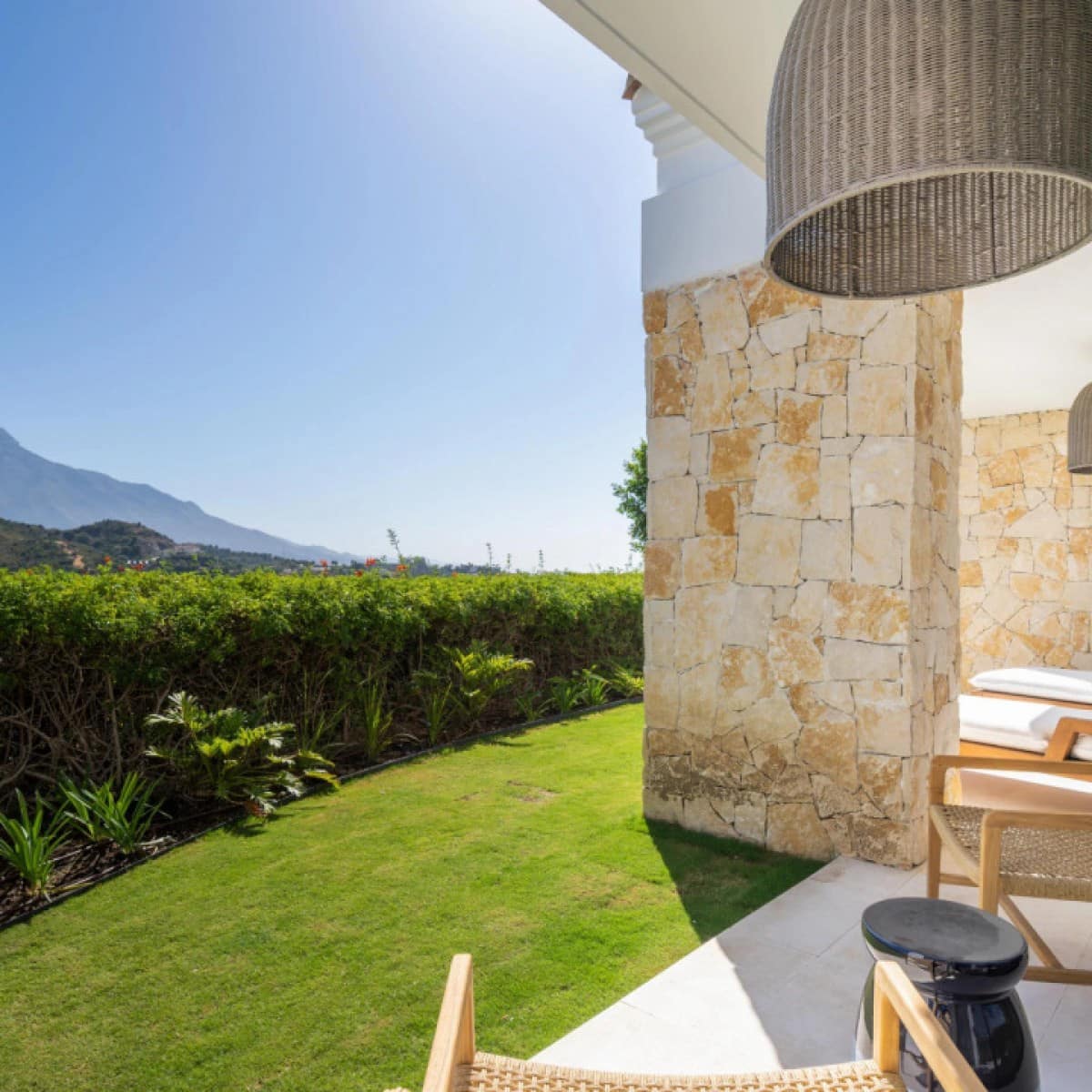 8 quarto Moradia para venda em Benahavis com piscina garagem - 10 900 000 € (Ref: 9426042)