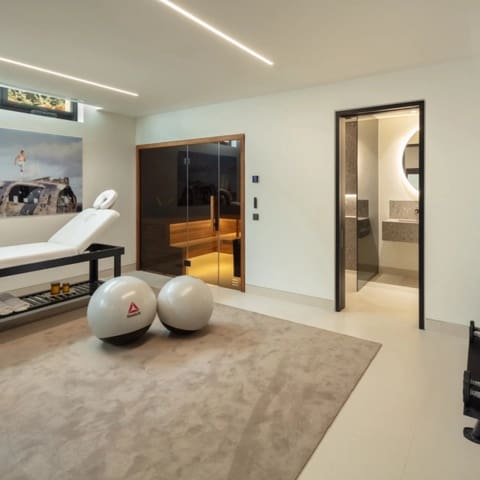 5 makuuhuone Huvila myytävänä paikassa Nueva Andalucia, Marbella mukana uima-altaan 
autotalli - 5 995 000 € (Ref: 9426043)