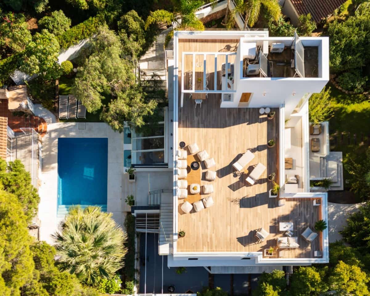 6 makuuhuone Huvila myytävänä paikassa Nueva Andalucia mukana uima-altaan 
autotalli - 2 495 000 € (Ref: 9426052)