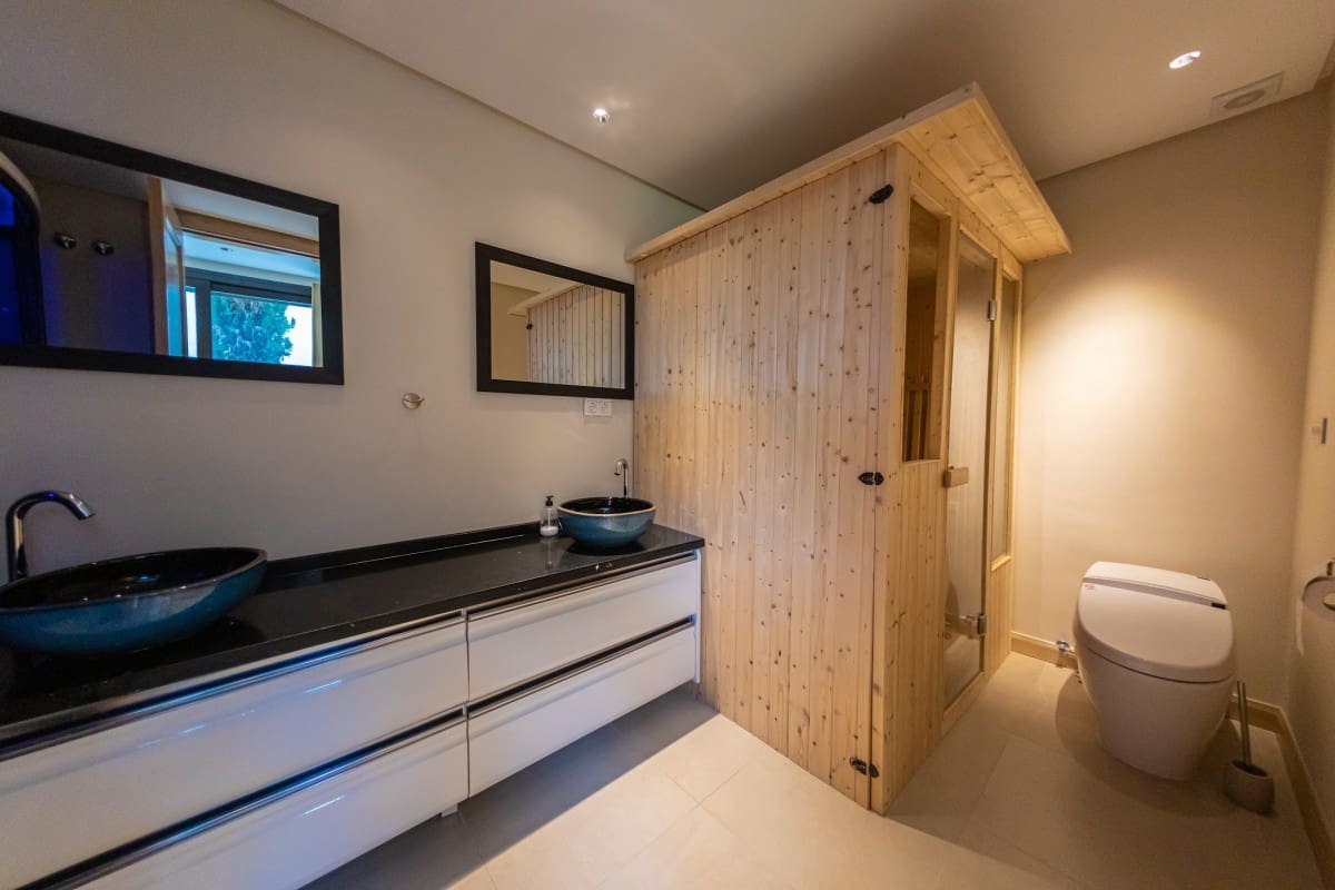 5 soverom Villa til salgs i Benahavis med svømmebasseng garasje - € 2 495 000 (Ref: 9426069)