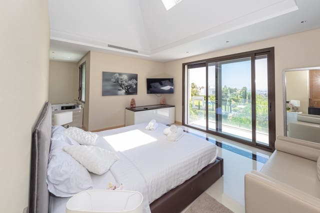 5 soverom Villa til salgs i Benahavís med svømmebasseng garasje - € 2 495 000 (Ref: 9426069)