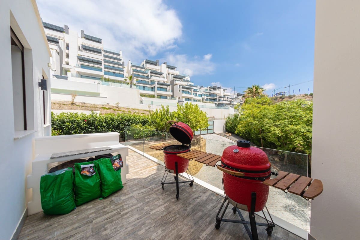 5 soverom Villa til salgs i Benahavis med svømmebasseng garasje - € 2 495 000 (Ref: 9426069)