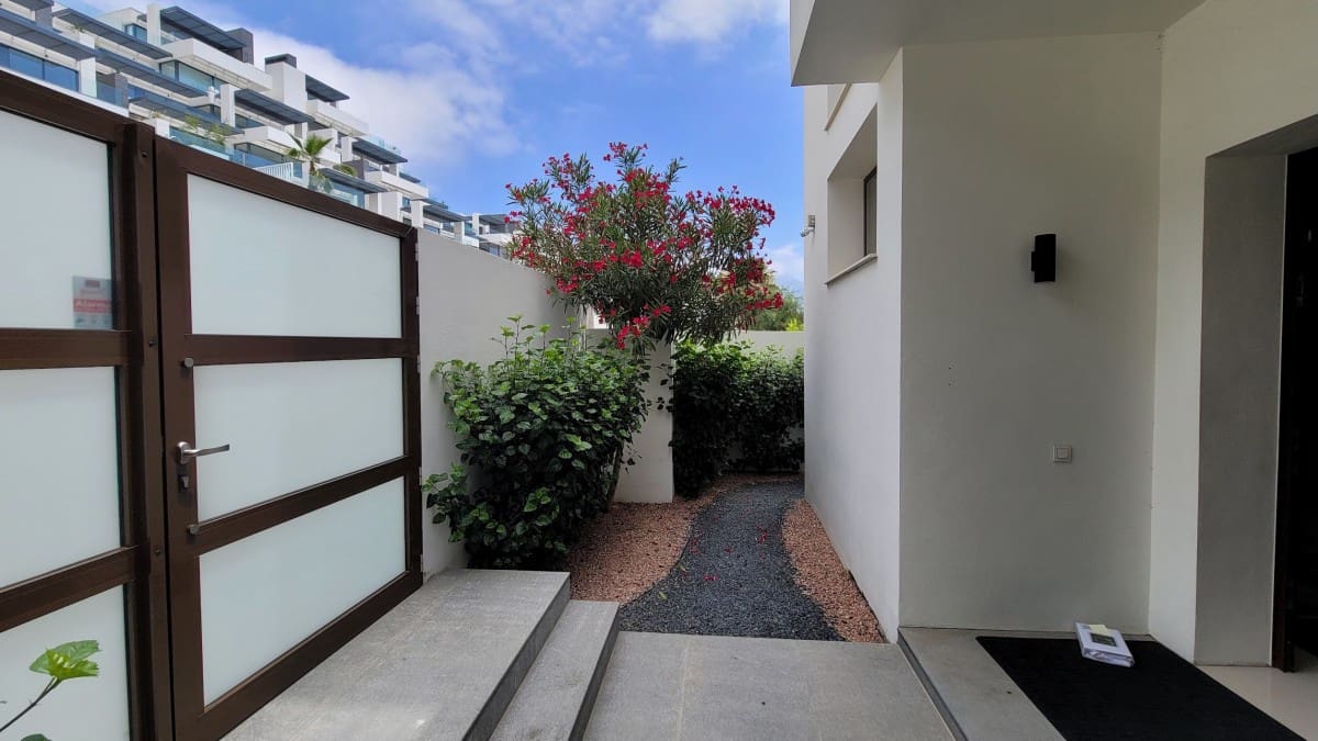 5 soverom Villa til salgs i Benahavis med svømmebasseng garasje - € 2 495 000 (Ref: 9426069)