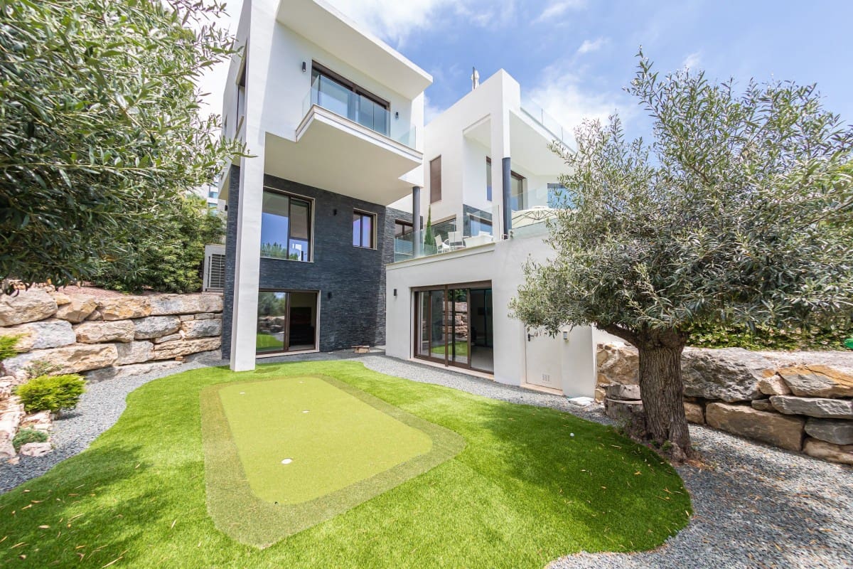 5 soverom Villa til salgs i Benahavis med svømmebasseng garasje - € 2 495 000 (Ref: 9426069)