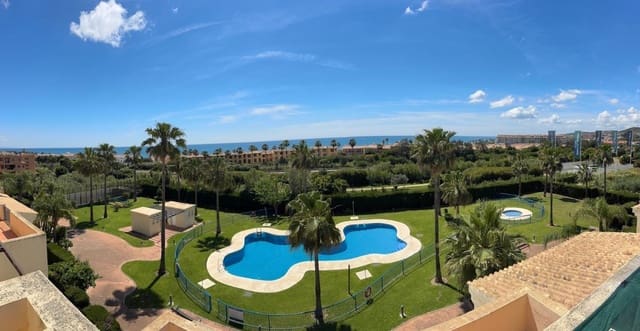 3 bedroom Penthouse for sale in Manilva with pool garage - € 399,500 (Ref: 9426157)