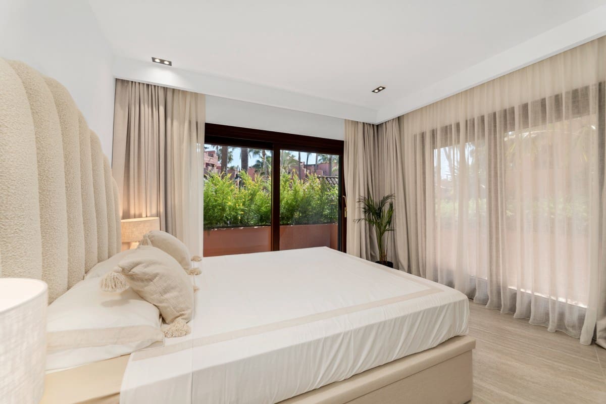 3 makuuhuone Huoneisto myytävänä paikassa Guadalmansa mukana uima-altaan 
autotalli - 1 525 000 € (Ref: 9432972)