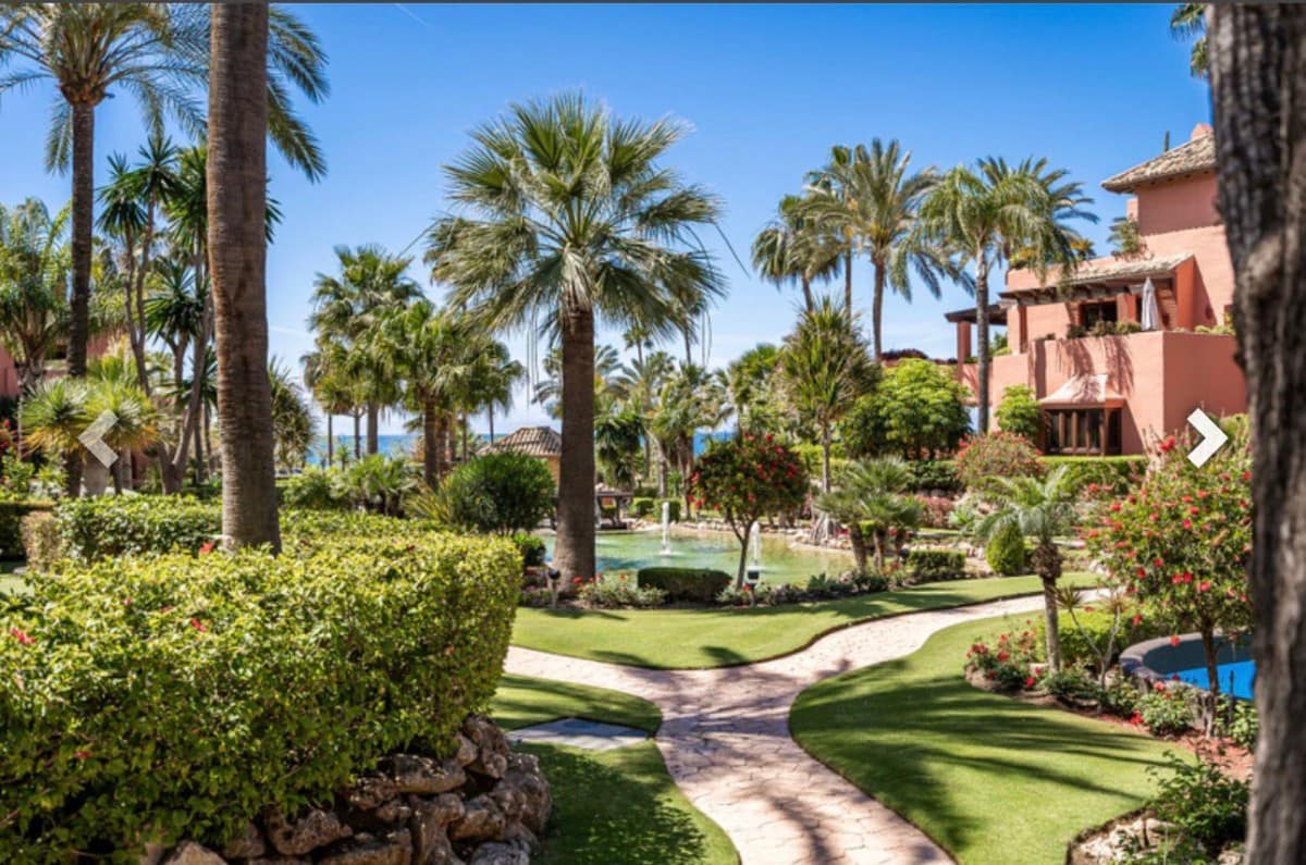 3 soverom Leilighet til salgs i Guadalmansa med svømmebasseng garasje - € 1 525 000 (Ref: 9432972)