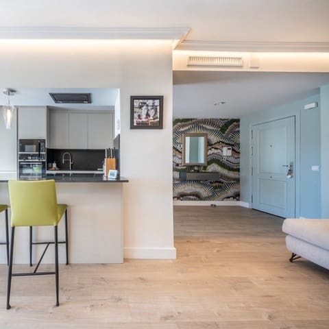 2 soveværelse Lejlighed til salg i Nueva Andalucia, Marbella med swimmingpool garage - € 689.000 (Ref: 9455947)