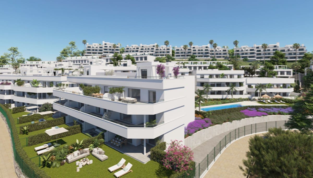 3 quarto Apartamento para venda em Estepona com piscina garagem - 446 000 € (Ref: 9468194)