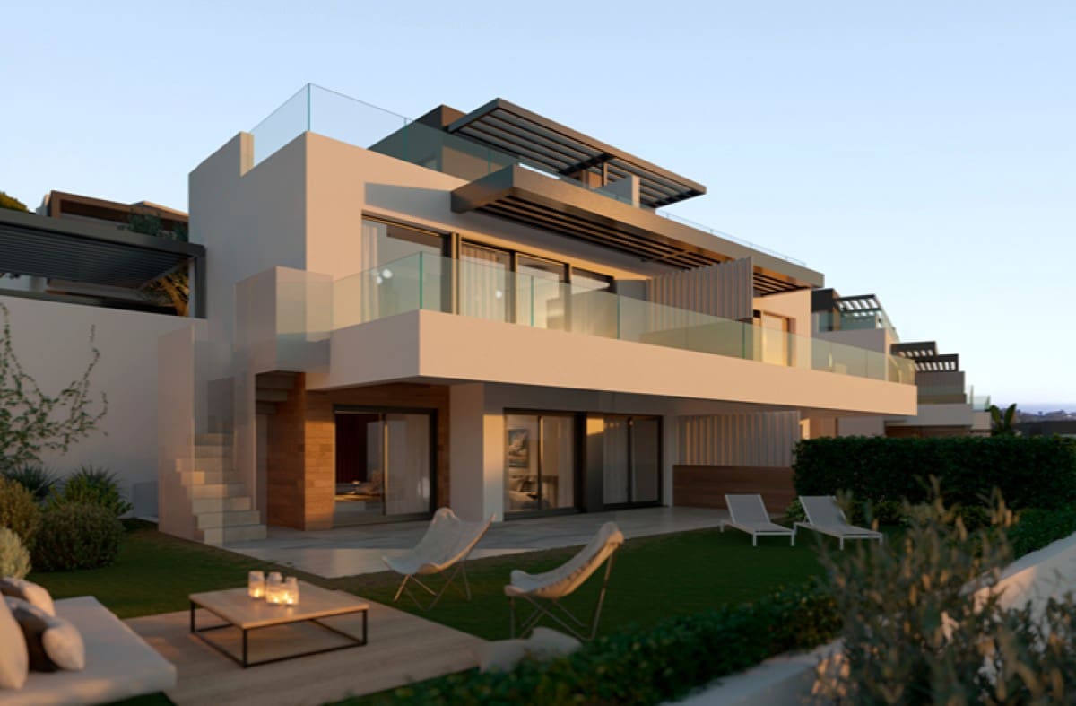 3 quarto Apartamento para venda em Estepona com piscina garagem - 850 000 € (Ref: 9470236)