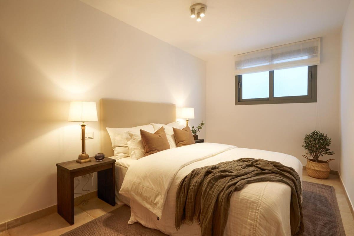 6 sovrum Villa till salu i Estepona med pool garage - 1 875 000 € (Ref: 9472761)