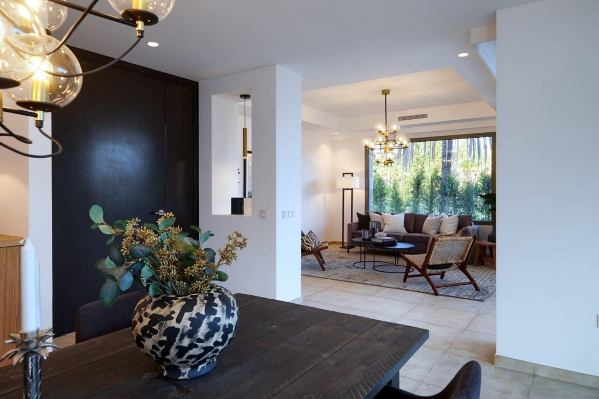 6 sovrum Villa till salu i Estepona med pool garage - 1 875 000 € (Ref: 9472761)