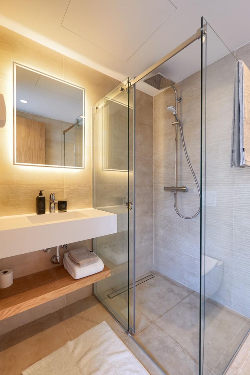 6 sovrum Villa till salu i Estepona med pool garage - 1 875 000 € (Ref: 9472761)