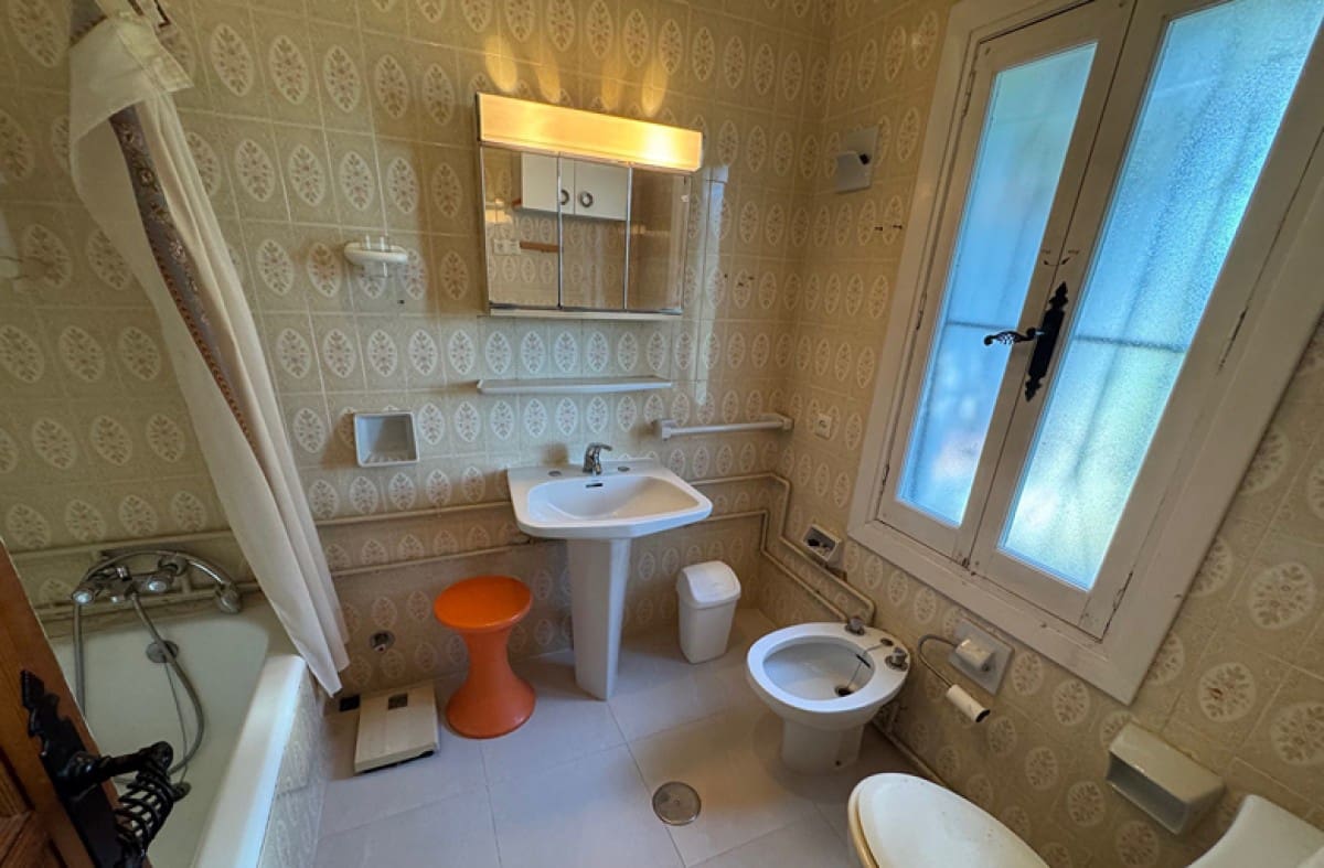 3 soverom Villa til salgs i El Paraiso med svømmebasseng - € 1 375 000 (Ref: 9501928)