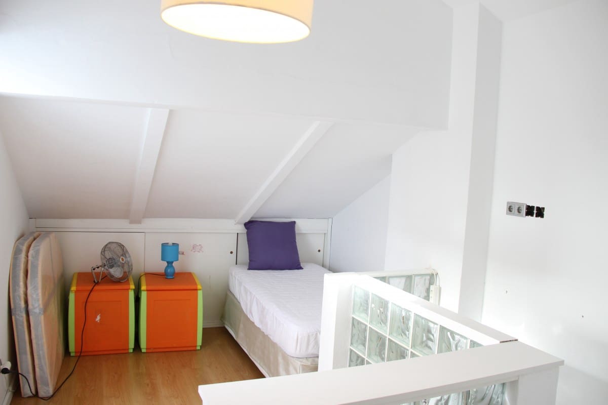 5 soverom Hus til salgs i Nueva Andalucia med svømmebasseng garasje - € 725 000 (Ref: 9516000)