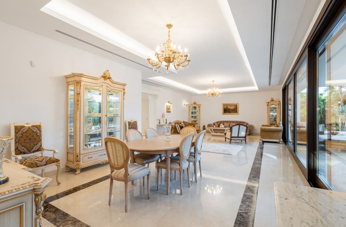 7 soveværelse Villa til salg i Estepona med swimmingpool garage - € 5.190.000 (Ref: 9527425)