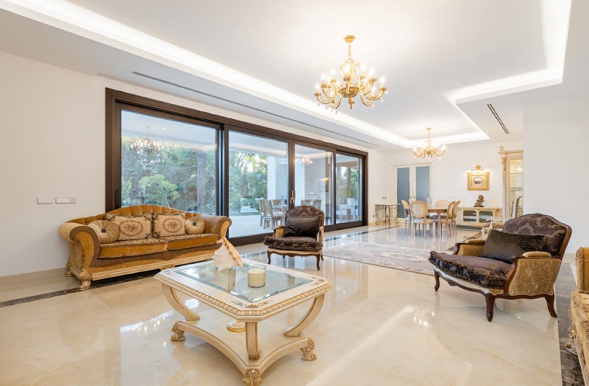 7 soveværelse Villa til salg i Estepona med swimmingpool garage - € 5.190.000 (Ref: 9527425)