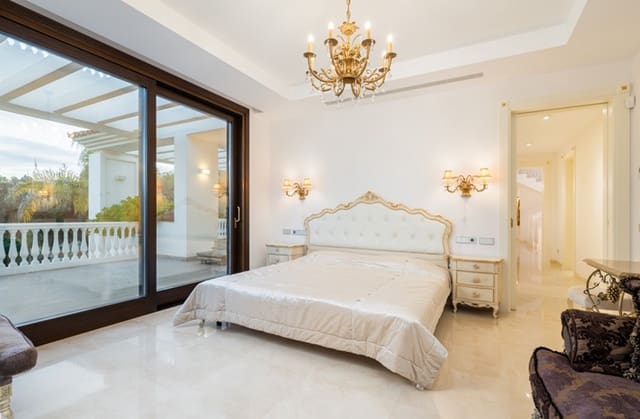 7 soveværelse Villa til salg i Estepona med swimmingpool garage - € 5.190.000 (Ref: 9527425)