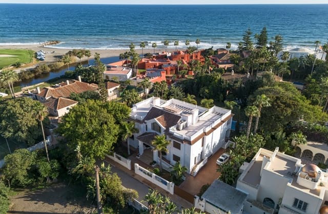 7 soveværelse Villa til salg i Estepona med swimmingpool garage - € 5.190.000 (Ref: 9527425)