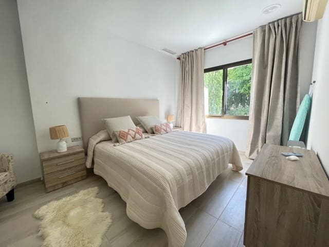 1 soverom Leilighet til salgs i Nueva Andalucia, Marbella med svømmebasseng - € 339 995 (Ref: 9527426)