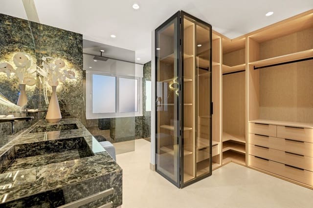 3 sovrum Takvåning till salu i Estepona med pool - 2 995 000 € (Ref: 9555241)