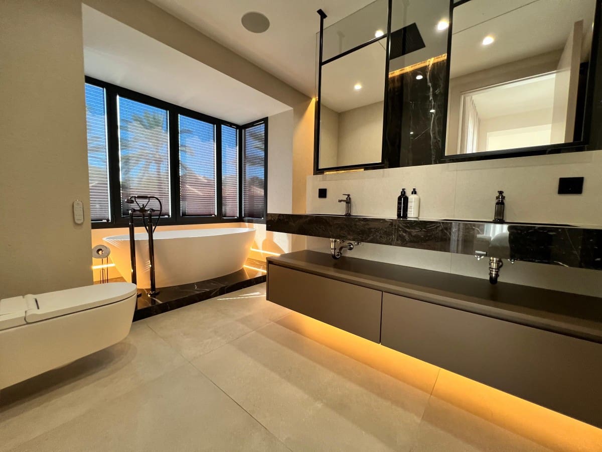 6 sypialnia Willa na sprzedaż w Benahavis z basenem garażem - 7 950 000 € (Ref: 9627312)