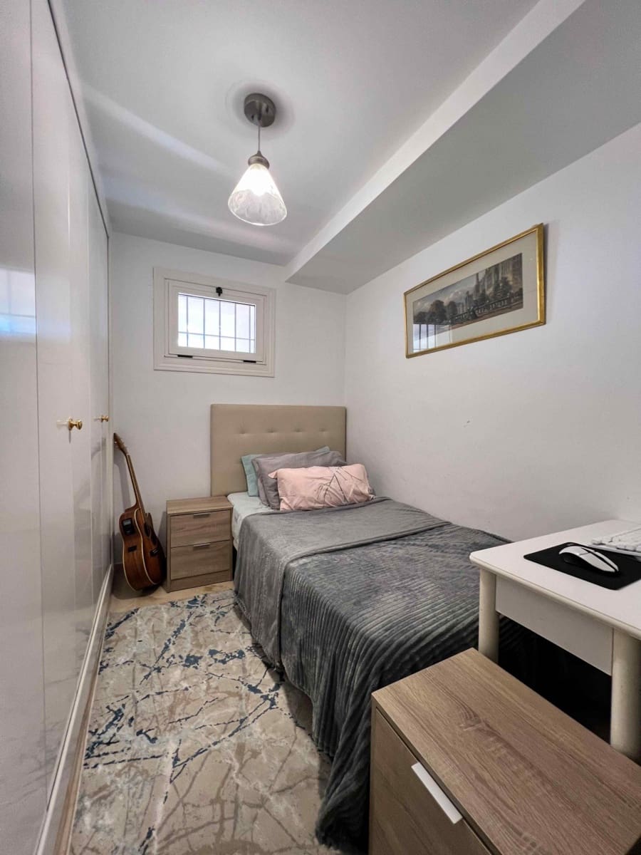 2 slaapkamer Appartement te koop in Guadalmina met zwembad garage - € 395.000 (Ref: 9629745)