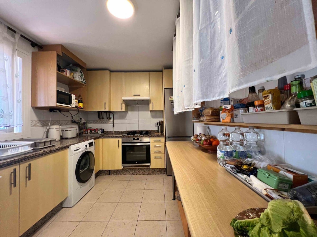 2 slaapkamer Appartement te koop in Guadalmina met zwembad garage - € 395.000 (Ref: 9629745)