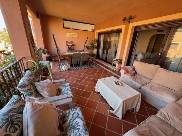 4 slaapkamer Huis te koop in Estepona met zwembad garage - € 665.000 (Ref: 9634026)