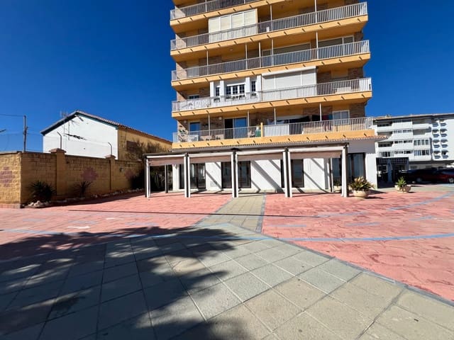 Commercial for sale in Casares with pool - € 1,295,550 (Ref: 9634027)