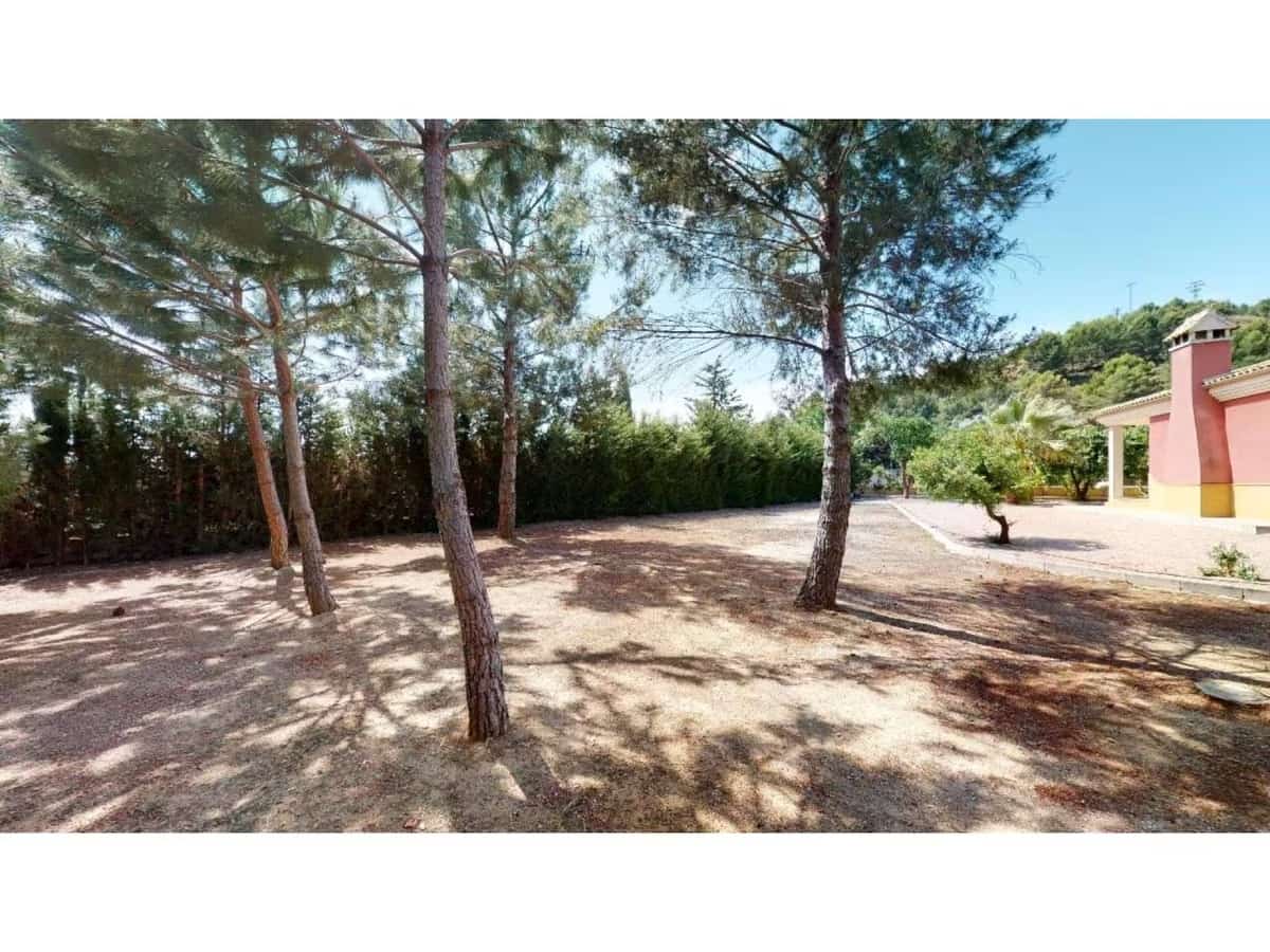 3 sypialnia Finka/Dom wiejski na sprzedaż w Cehegin z basenem - 249 500 € (Ref: 8921847)