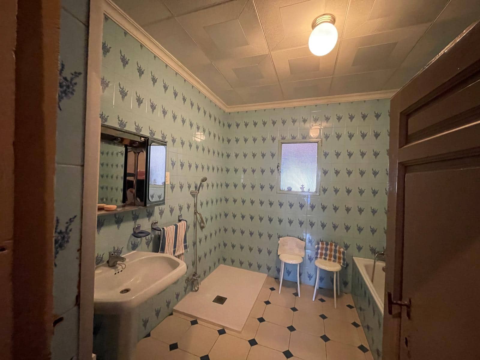Casa de 10 habitaciones en Cehegín en venta con garaje - 135.000 € (Ref: 9047267)