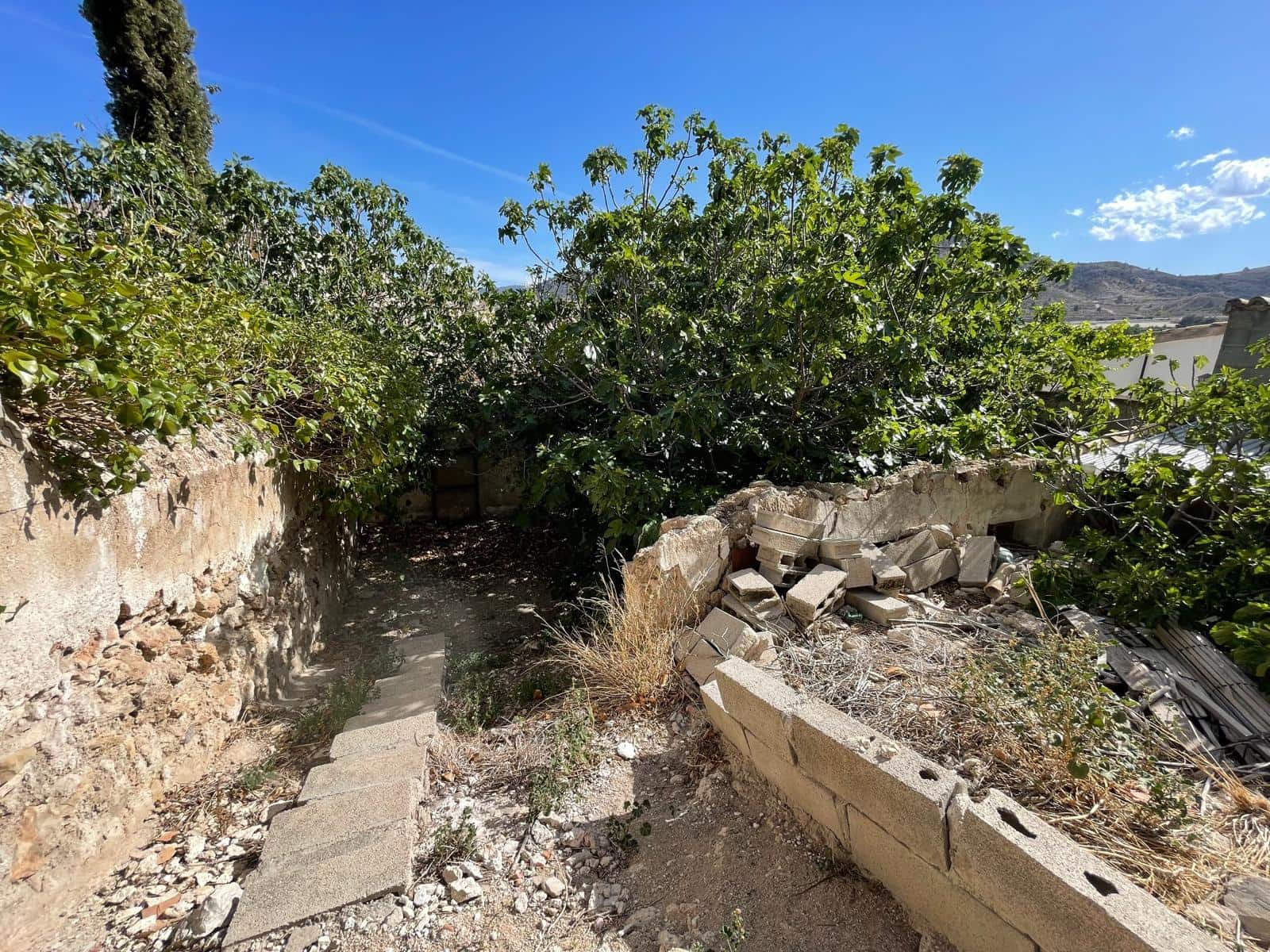 Casa de 10 habitaciones en Cehegín en venta con garaje - 135.000 € (Ref: 9047267)